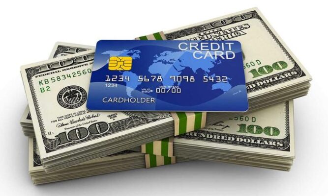 Mức phí đáo hạn thẻ tín dụng là bao nhiêu