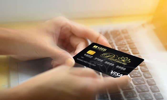 Tư vấn tài chính 247 hỗ trợ giải đáp dịch vụ rút tiền thẻ tín dụng nhanh chóng